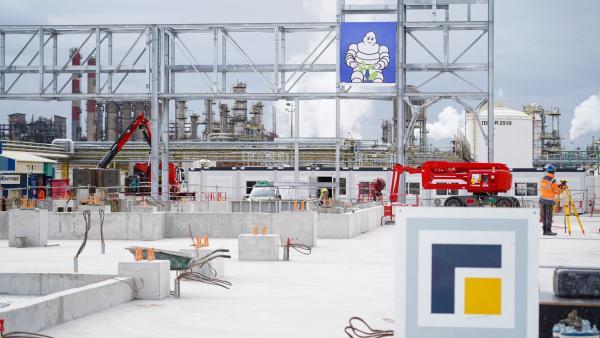 Michelin Resicare a démarré la construction de son usine de fabrication de molécule 5-HMF à Roussillon.