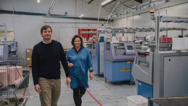 Arnaud de Belabre et Karine Renouil-Tiberghien, cofondateurs de MLT (Manufactures de Layette et Tricots).