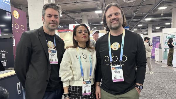 Alexandre Mazel, Sonia Reis Masclez et Mathieu Masclez, tous trois fondateurs de Obo World.