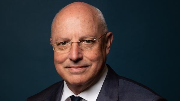 Philippe Jusserand, directeur régional de la Banque des Territoires, se réjouit d'une année 2025 record au service du logement social et des projets des collectivités.