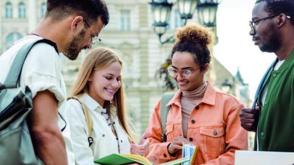 IDRAC Business School