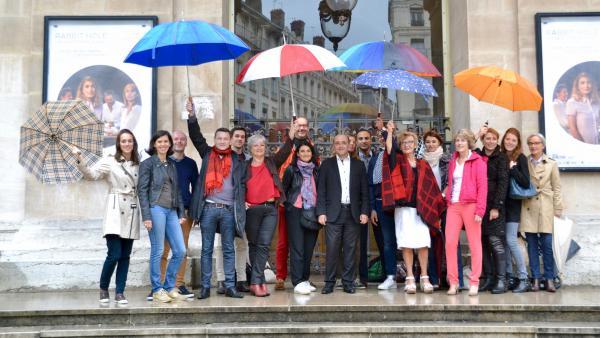 Des entrepreneurs lyonnais se sont retrouvés devant les Célestins.