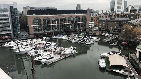 Marina des St. Katharine Docks de Londres