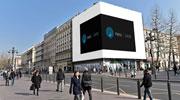 Premium Media XL s'affiche sur la Canebière