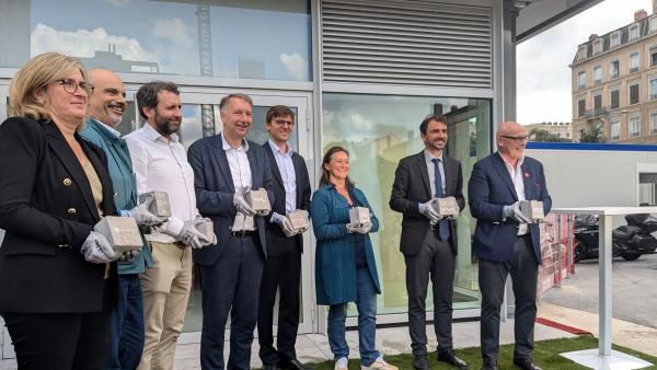 DCB Internationa tour M+  bref eci