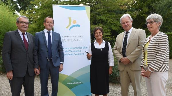 La remise des clés a réuni les acteurs locaux de la santé