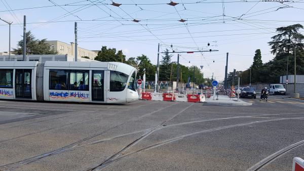 La ligne T6 croisera la ligne T2 sur le boulevard Pinel.