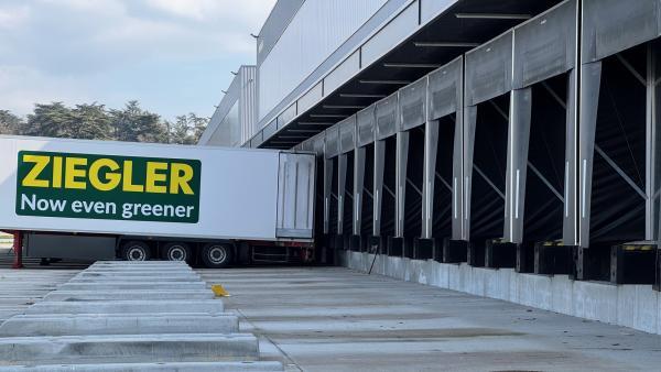 Quais vides du site stéphanois des Transports Ziegler